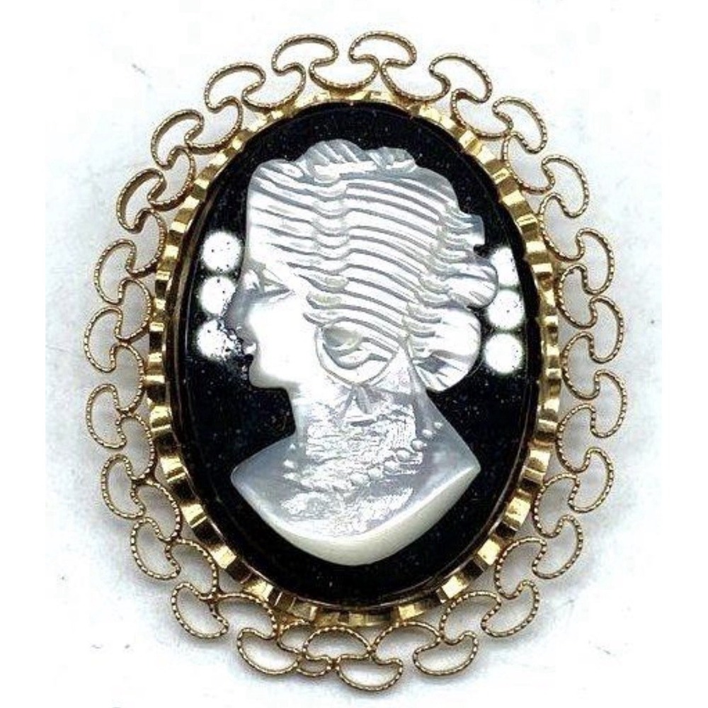 Vintage Gold Filled Cameo Brooch Pin Ornate Filigree Frame‎ 6.2g Black & White